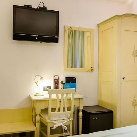 Marina מונטרוסו אל מארה