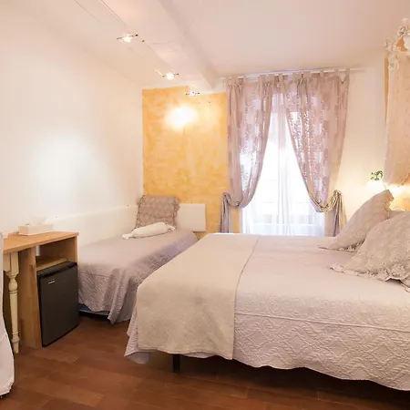 Marina מלון מונטרוסו אל מארה