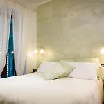Marina Hotel 3*