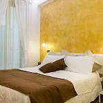 Marina Hotel 3*