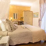 Marina Hotel