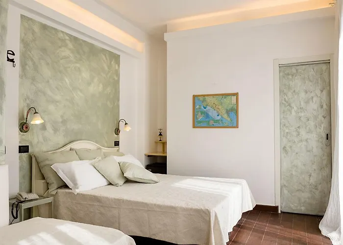 فندق Marina مونتيروسّو ال ماري